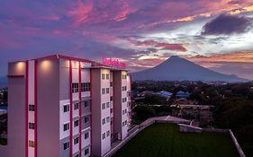 Favehotel Bitung